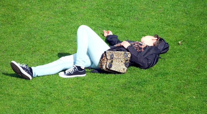 Slain In The Spirit And Instantly Healed